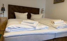 Fasa Lodge